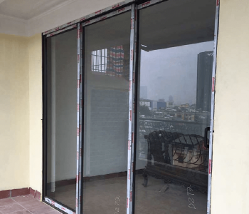 THI CÔNG CỬA LÙA GIÁ RẺ TRÀ VINH
